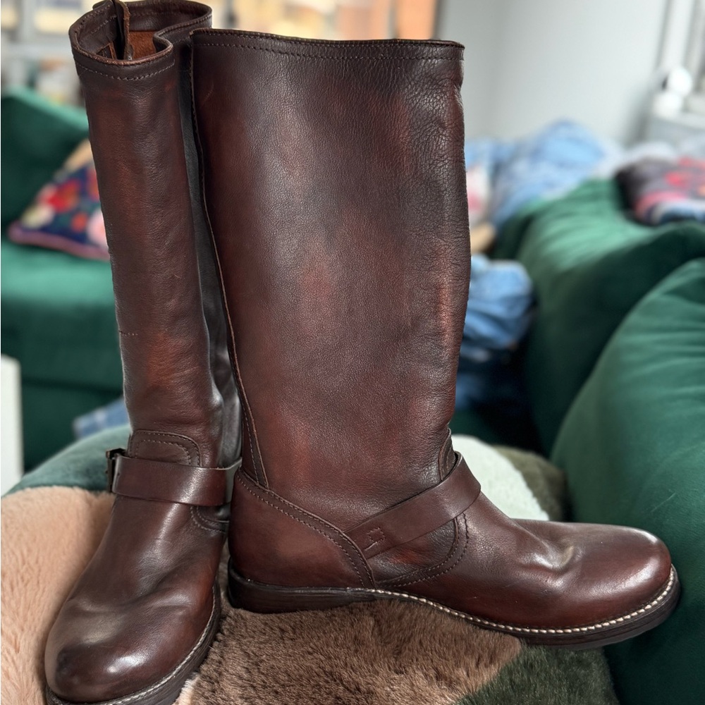 Frye Women's Veronica Brown Leather Boots